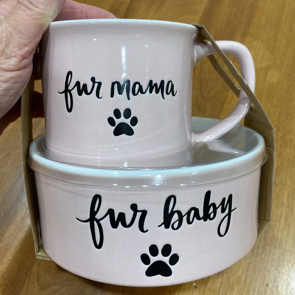 NWT. Dayna Lee Collections, 2-piece, ceramic, mug and dog/cat bowl set.